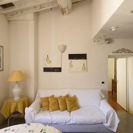 Saracini Apartamento *